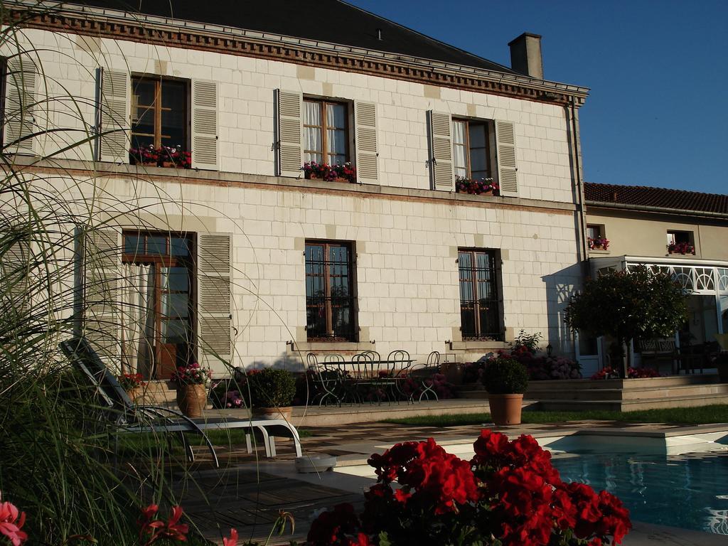 Hotel Entre Cour Et Jardin Châlons-en-Champagne Exterior foto
